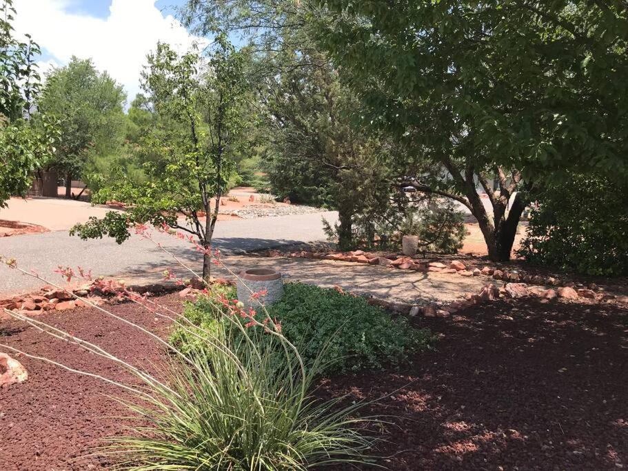 Mountain View Apartment, Residential Area, Private Entrance Sedona Exterior photo